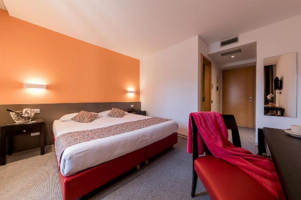 Hotel Valeria image 5